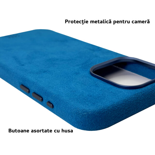 Husa Midnight Blue Iphone Alcantara HD Radoni iphone 14.15, 16 pro max si pro protectie camera